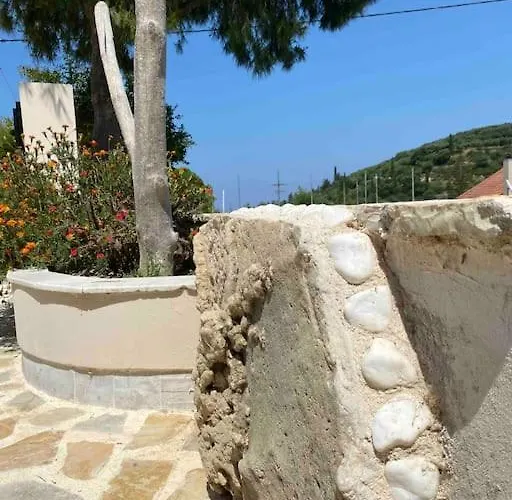 Antonia Дом отдыха